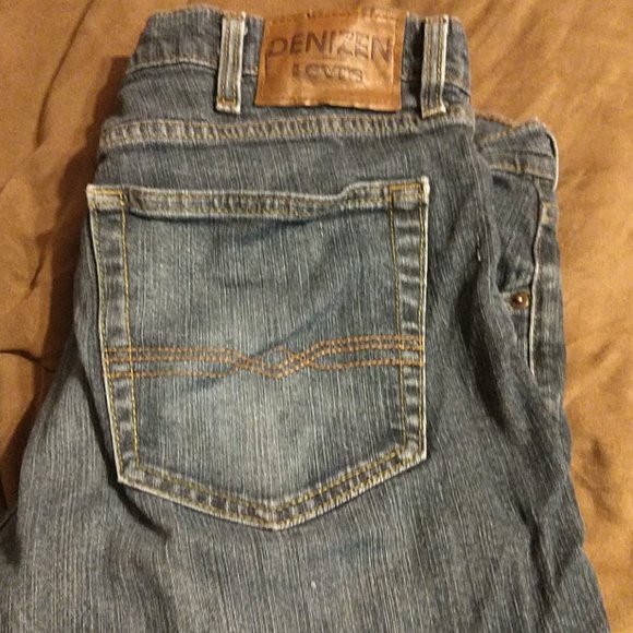 Jeans - Picture 2 of 5